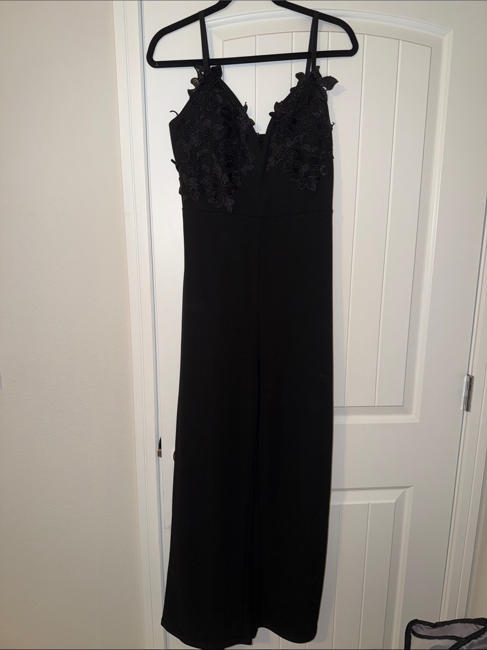 Black Lace Appliqué Spaghetti Strap Jumpsuit